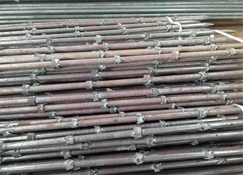 平山隧道钢花管